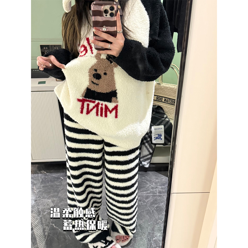 Striped Bear Half-Velvet Pajamas for Women 2025 New Coral Velvet Thickened Home Wear Winter Warm Set