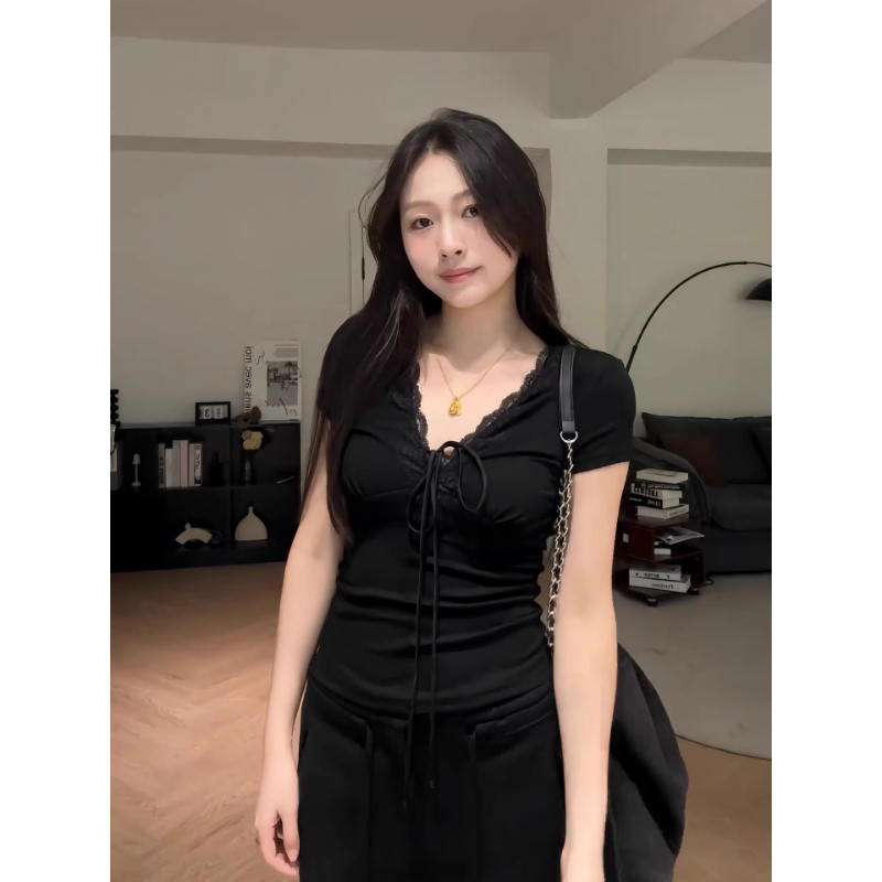 Plus Size Fat Girl Black Lace Patchwork Lace-Up Short-Sleeved T-Shirt Summer 2026 New Slim Fit Slimming Top