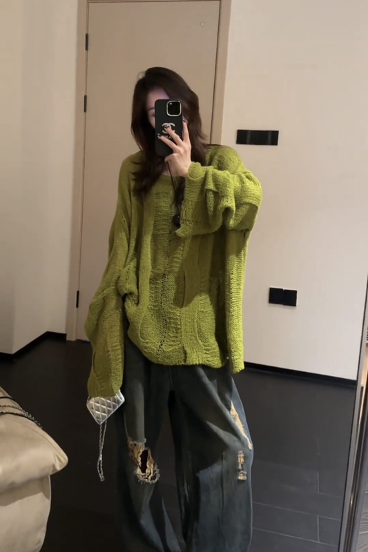 Plus Size Women's Clothing 2026 Early Autumn New Sweater Top Loose Fit Covers the Body and Looks Slimming Green Fashionable Versatile Knit Top
