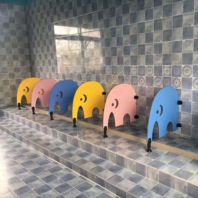 Kindergarten dressing room squatting partition urinal baffle children cartoon waterproof board special board children