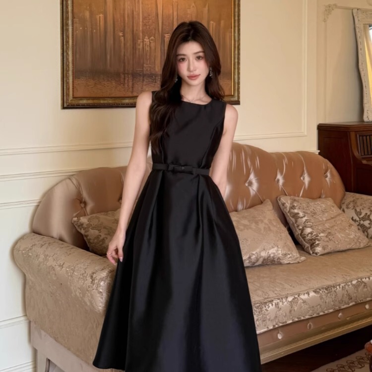 Hepburn-Style French Waist-Cinching Sleeveless Vest Dress for Women, Summer Elegant High-End Design Mid-Length Formal Dress