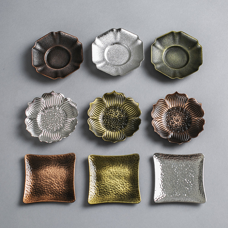 Creative zinc alloy copper tea cup Cushion Tea Cup Base Tea Kutian Tea Ceremony tea Tea Trail accessories Anti-scalding and heat-resistant Zen