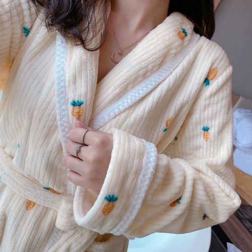 Демисезонный коралловый бархатный фланелевый банный халат, бархатная флисовая длинная милая пижама, 2025 года, увеличенная толщина