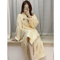 Желтый, с медвежатами