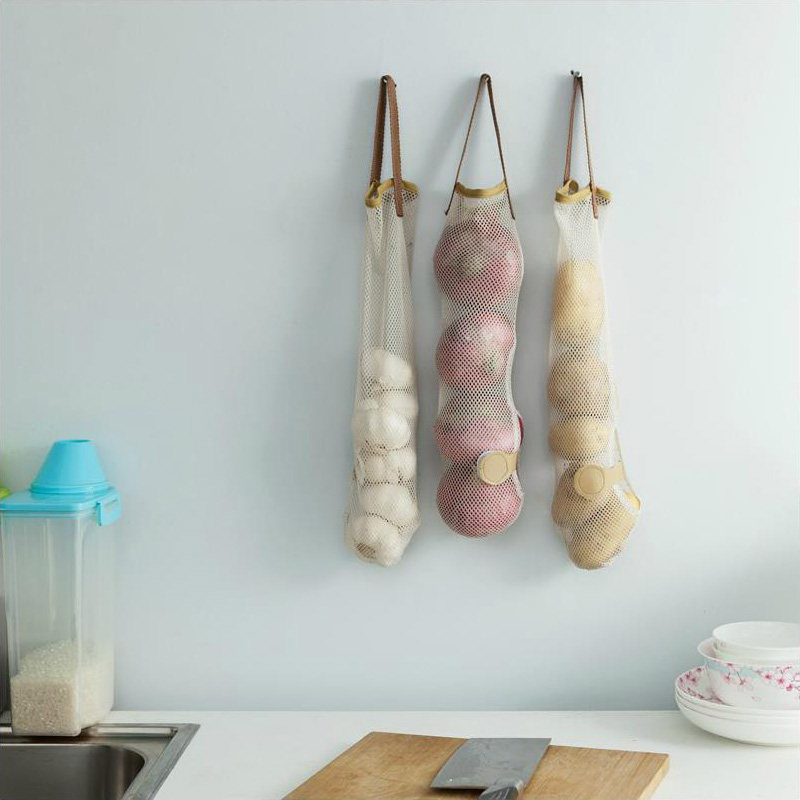 Creative kitchen wall hanging mesh bag Garlic onion fruit and vegetable breathable hanging bag Multi-function storage bag