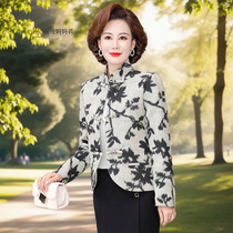 Middle Aged Lady Dish Button Spring Autumn Style Jacket Temperament Mom Mother-in-law Little Balsamic Wind National Air Fashion Short jacket