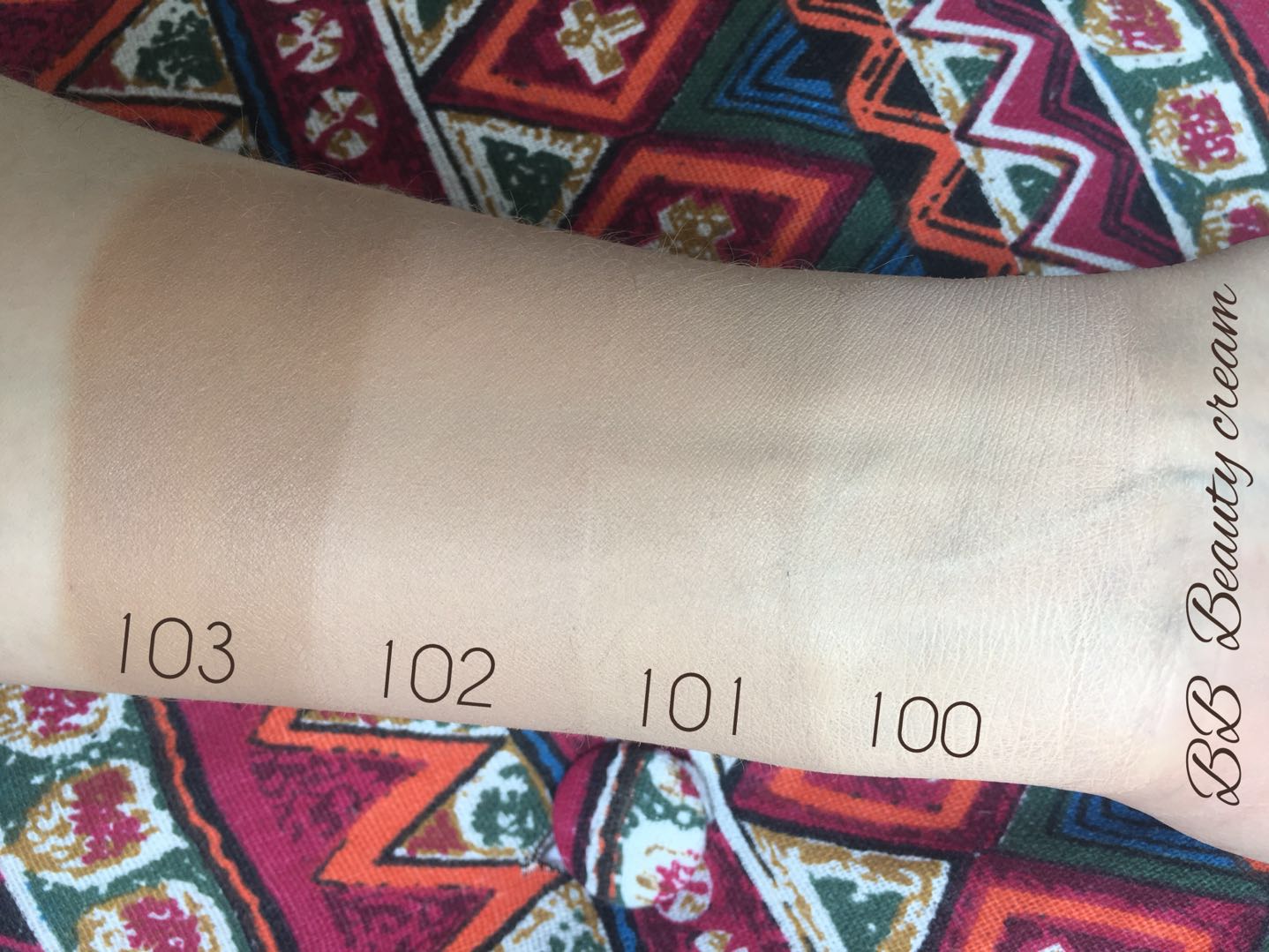 BB Cream Dễ dàng bước dưỡng ẩm nền tảng che khuyết điểm Da khô nhạy cảm - Nền tảng chất lỏng / Stick Foundation phấn nước kill cover