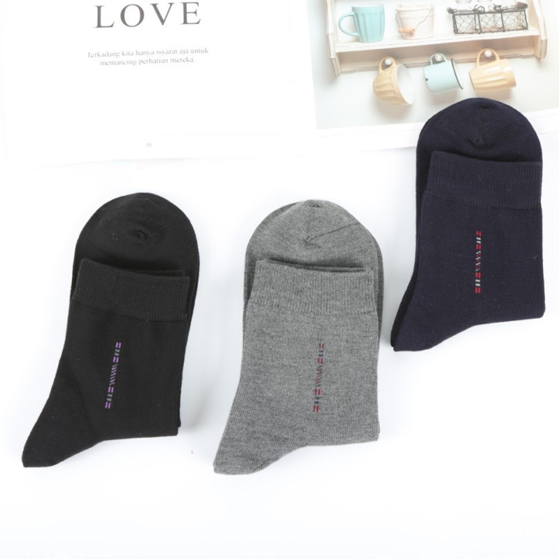 6 Pairs of Lianmu Spun Wood Fiber Anti-Odor Socks That Protect and Nourish the Feet, Absorb Sweat, Are Breathable and Inhibit Athlete's Foot 6 Pairs of Lianmu Spun Wood Fiber Anti-Odor Socks That Protect and Nourish the Feet, Absorb Sweat, Are Breathable and Inhibit Athlete's Foot