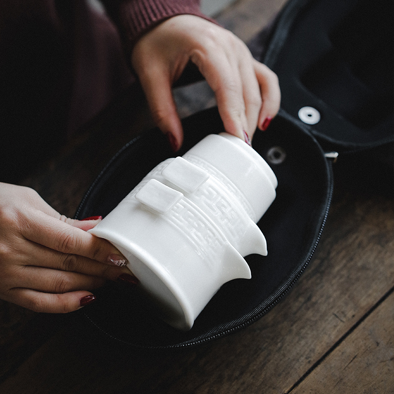 Travel porcelain heng tong kung fu tea set to crack a pot of three cups of is suing contracted portable bag white porcelain teapot