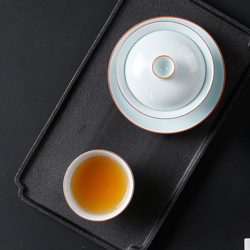 Tureen ceramic bowl large kung fu tea tea cups white porcelain three of the bowl to use hand grasp pot of the teapot