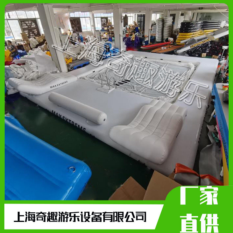 Inflatable offshore belt mesh pool Water Yacht Slide Ladder Assorted Floating Diving Pool Sofa Reclining Leisure Floating Terrace