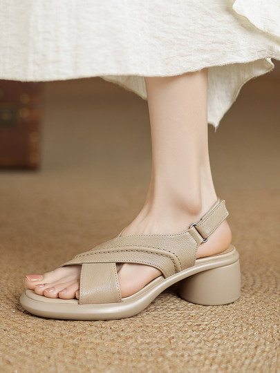 2025 new women's summer French style versatile and non-tiring thick-soled Roman cross strap thick heel sandals for women