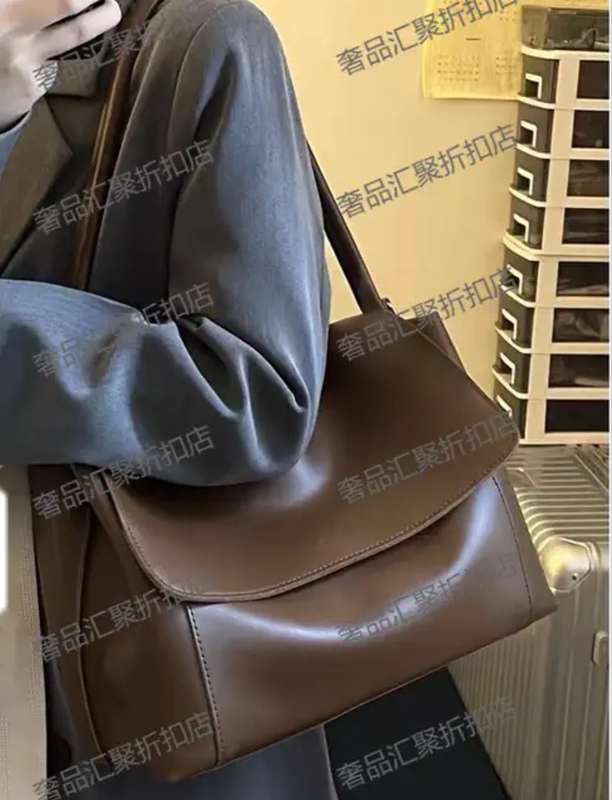 The Goods Specializes in High-End Dingniu Private Experts Are Highly Recommended. a Returns and Exchanges Are Strictly Selected and Worry-Free to Make Powder