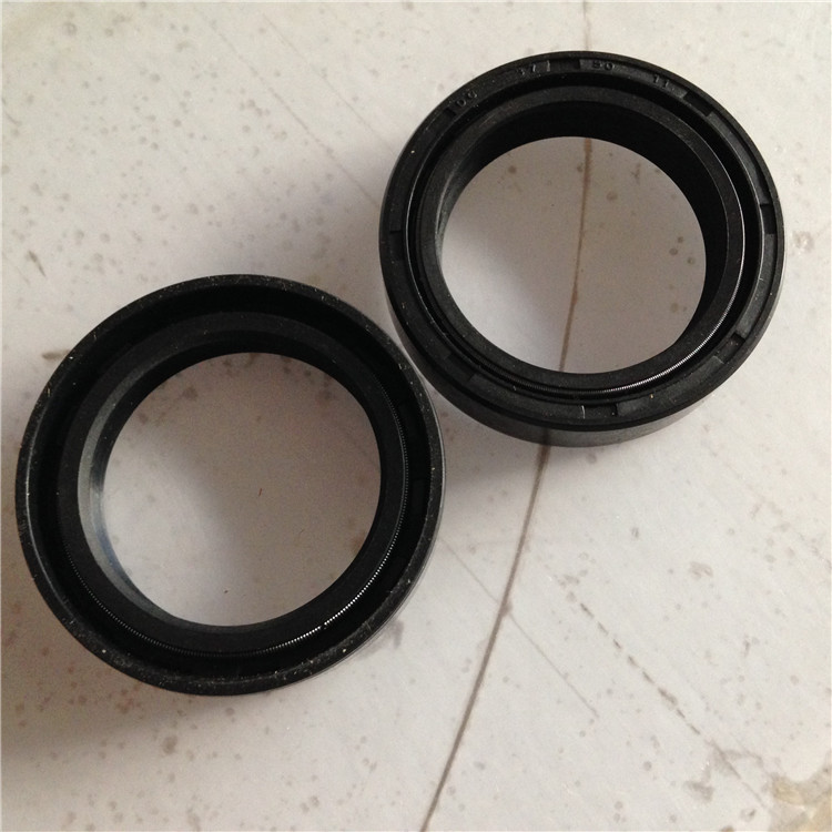 Apply American Taiko GZ125HS Storm GZ150-A front shock oil seal 37 * 50 * 11 front fork oil seal