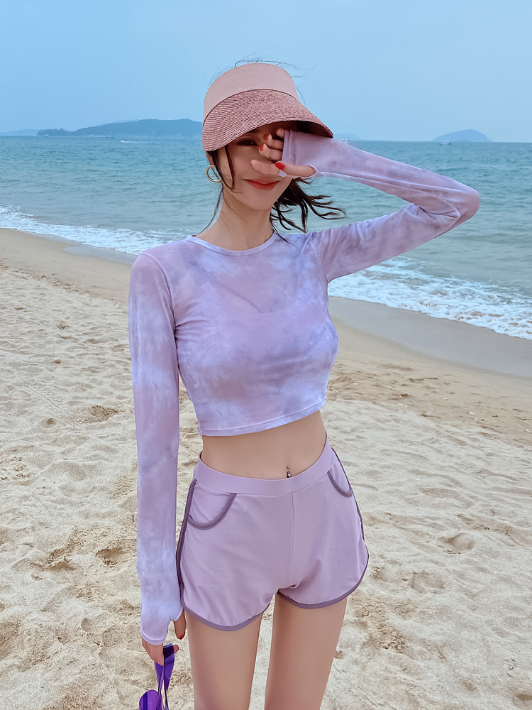 South Korea's new ins wind sports swimsuit women's two-piece conservative long-sleeved sunscreen boxers thin four-piece swimsuit