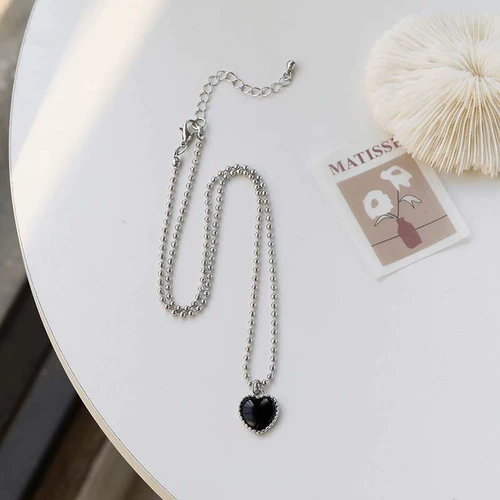 Ожерелье, аксессуар, дизайнерский брендовый небольшой товар, замок, цепочка до ключиц, 2024 года, тренд сезона