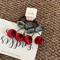 Красный круг волос