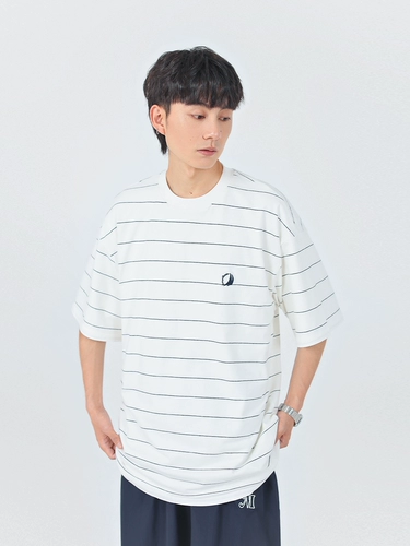 Студия японского черно -белого шириной полосы