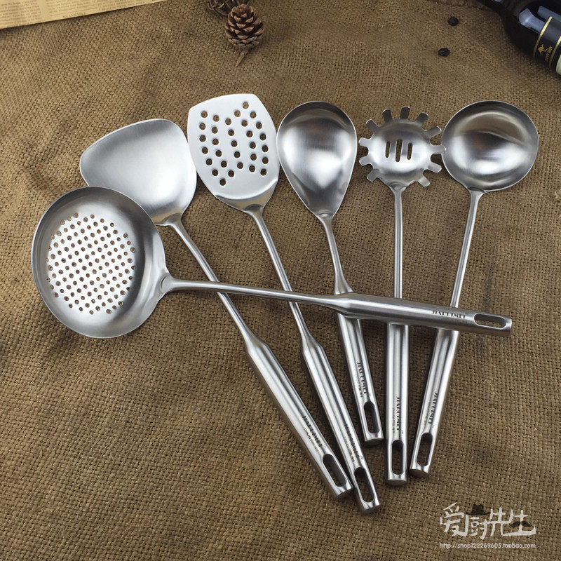 Exit European and American single 18 10 stainless steel pan shovel frying and leaking spoon soup spoon cooking 7 pieces of suit