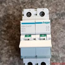 The actual disassembly of the isolating switch SBN240P is shown in the figure. There is only one 26