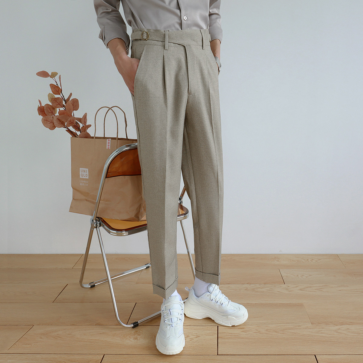 Korean Version Sashimi 90% Pants Male Straight Drum Trend 100 Hitch Young Western Pants Men Youth Casual Small Feet High Waisted Suit Pants