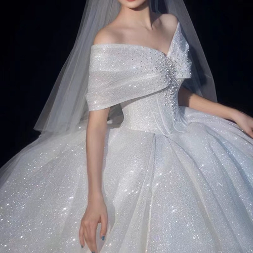 Одно -предполагаемое свадебное платье 2024 Новая главная пряжа невесты, небольшая текстура роскошная тяжелая работа, большой размер, французский хвост большого размера