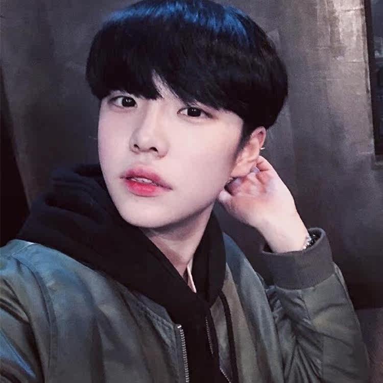 Perruque cheveux raides Court - Ref 2609620 Image 11