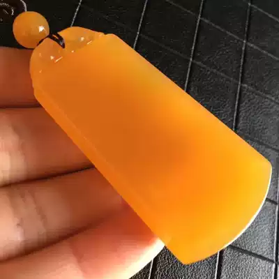 Pure natural jade Yunnan Huanglong Jade 2018 new pendant Safe and sound brand pendant