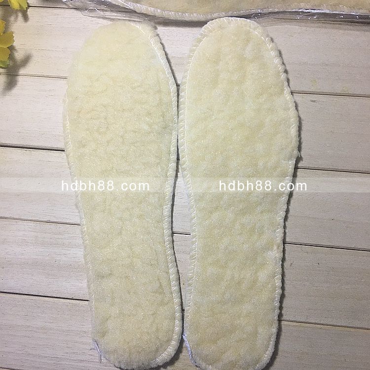 Comfortable and warm imitation wool fur cotton insoles women's men's winter thickened lamb velvet personal products hot sale