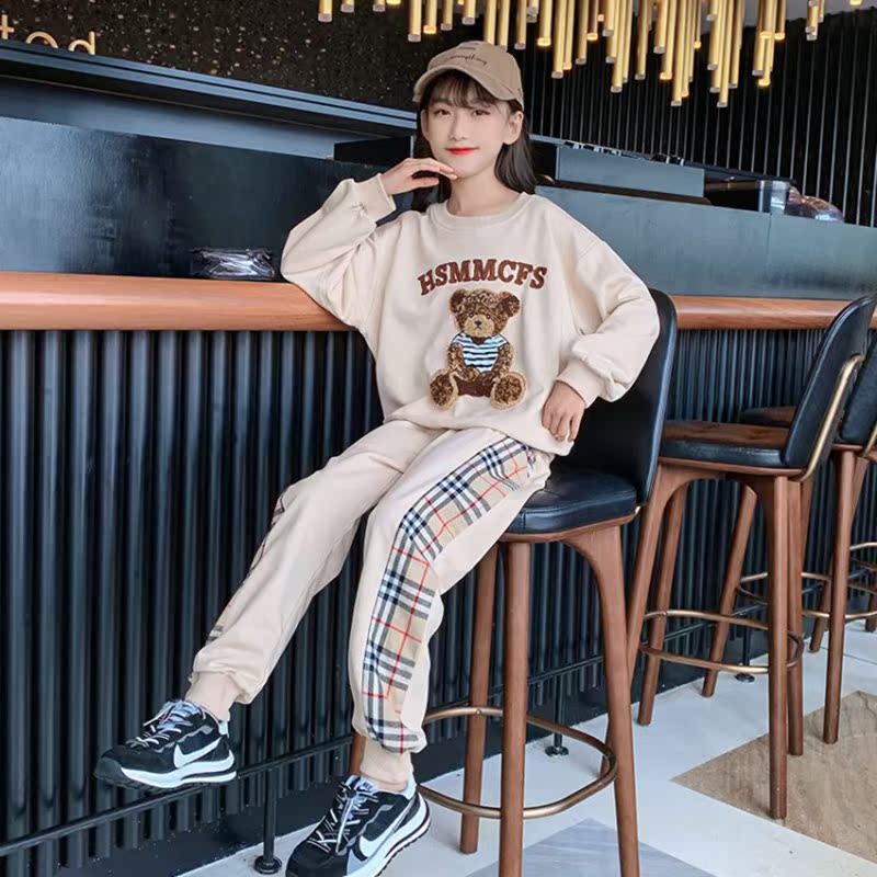 Omi children's clothing spring new children's clothing Western style children's sweater girls fried street in the big children's sports two-piece suit tide