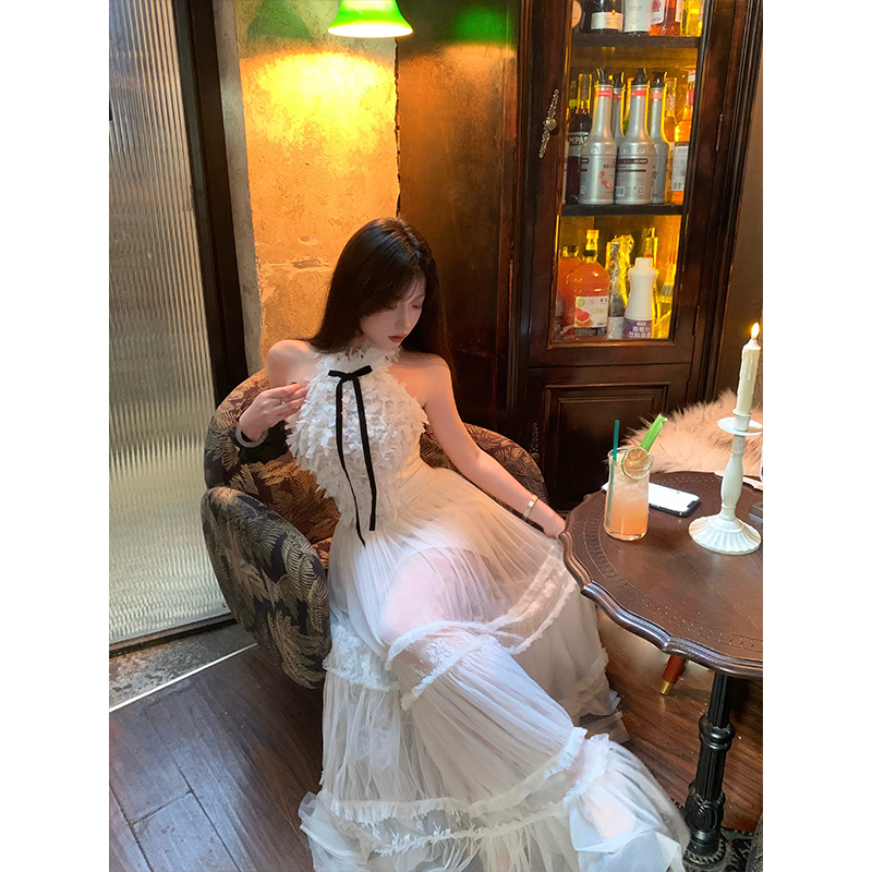 Cremehan Windsor Honey Pure Desire Mesh Midi Skirt Traditional Heavy Craft A-Line Puffy Tulle Skirt Cremehan Windsor Honey Pure Desire Mesh Midi Skirt Traditional Heavy Craft A-Line Puffy Tulle Skirt