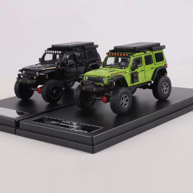 Модель внедорожного автомобиля Jeep масштаба 1:64
