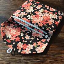 Sanitary napkin storage bag large capacity monthly bag Japanese imported vintage fabric handmade aunt towel storage bag