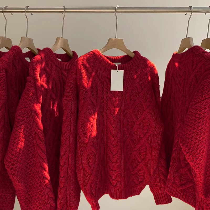 New Year Red Cable Knit Sweater for Women, Autumn and Winter, Vintage, High-End, Super Pretty, Lazy Style, Heavy-Duty, Soft and Thick Knit Top
