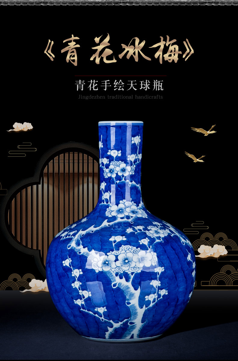 Jingdezhen ceramic vase furnishing articles sitting room hand - made tree furnishing articles household act the role ofing is tasted Chinese blue and white porcelain is arranging flowers