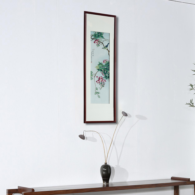 Checking porcelain plate painting of jingdezhen ceramic Chinese painting of flowers and birds figure sitting room sofa setting wall adornment art hangs a picture