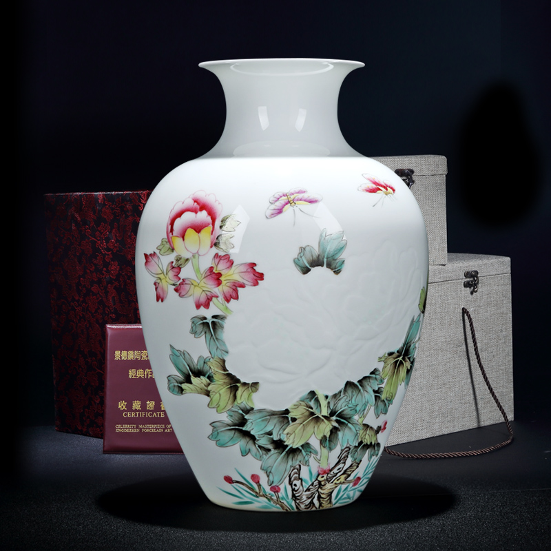Jingdezhen vase hand - made and exquisite porcelain blooming flowers and exquisite porcelain vase