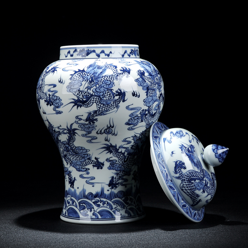 Jingdezhen hand blue and white porcelain vase imitation the qing emperor kangxi heavy industry general collection tea pot, Kowloon