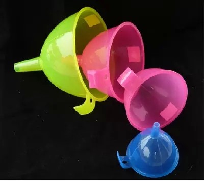 Large Number Plastic Funnel Oil Bucket Self-Brewed Wine Use Mineral Water Bucket Special Small Mouth Wine Bucket Small Mouth Oil Pot Funnel