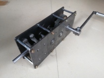 Hand-cranked speed-increasing gearbox gearbox. All-steel hydraulic wind turbine gearbox can be customized.