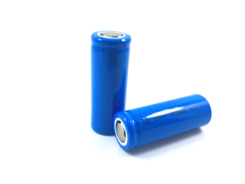 ICR18500 3 7V flat tip cutting flashlight flashlight camera mosquito razor lithium battery