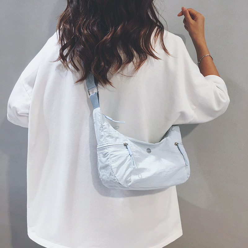 Linglan six-color simple and fashionable canvas cross-body dumpling bag