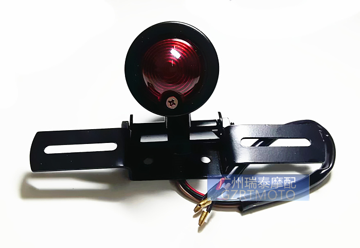 CG125 xe máy retro sửa đổi vỏ nhôm phía sau đèn hậu Harley Cruise Prince retro phanh ánh sáng phía sau tấm giấy phép ánh sáng đèn hậu xe máy