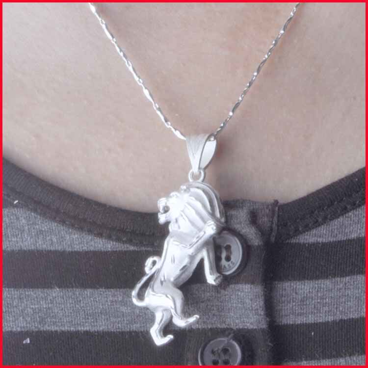 Wenze Centennial Silver Fang Rui Beast Lion King Protection Pendant 99 Silver Necklace NO1240