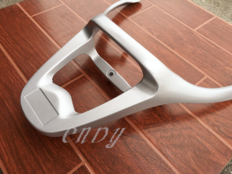 Nhỏ đẹp trai xe máy điện phía sau xe kệ phụ kiện tương lai chiến binh nhôm phía sau đuôi cánh khung đuôi xe máy