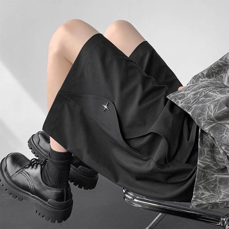 Designed Black Suit Shorts for Men and Women, Summer Thin Style, Deconstructed American High Street Casual Five-Point Pants, Workwear Pants