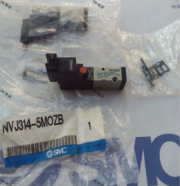 Originally installed SMC solenoid valve NVJ314-5MOZB Spot the day shipping