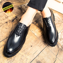 British leather shoes mens Korean version of casual pointed hair stylist winter plus velvet tide all-match mens brogue carved tide shoes