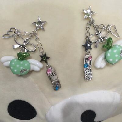 Ange1punk's "The Call of the Green Apple" original, old-fashioned, niche design, handcrafted Japanese y2k stud earrings
