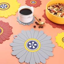 Sunflower Nordic creative insulation mat pot mat household silicone plate mat dining table mat anti-scalding bowl mat tea coaster